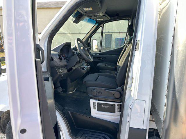 2023 Mercedes-Benz Sprinter 4500 Chassis Standard Roof 4-Cyl Diesel HO