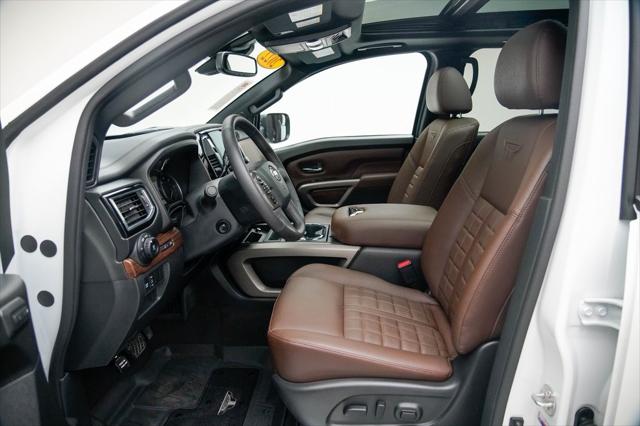 2022 Nissan Titan Crew Cab Platinum Reserve 4x4