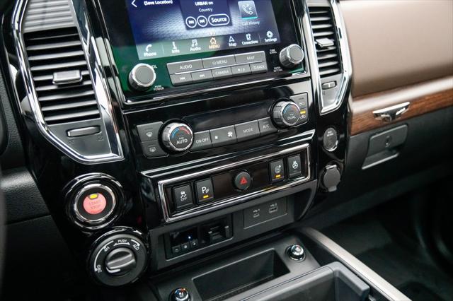 2022 Nissan Titan Crew Cab Platinum Reserve 4x4