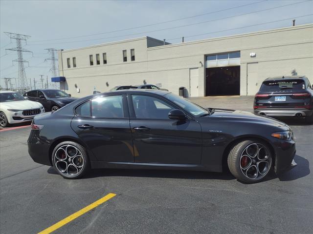 2024 Alfa Romeo Giulia GIULIA VELOCE AWD