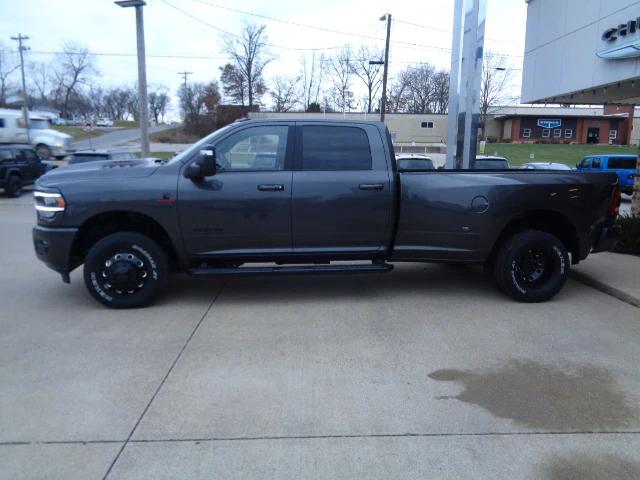 2023 RAM Ram 3500 RAM 3500 LARAMIE CREW CAB 4X4 8 BOX