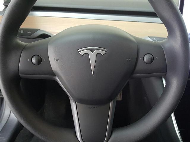 2020 Tesla Model 3 Standard Range Rear-Wheel Drive