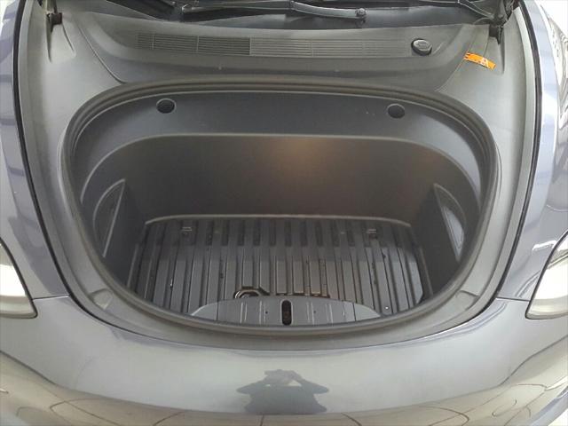 2020 Tesla Model 3 Standard Range Rear-Wheel Drive