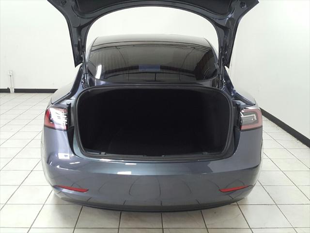 2020 Tesla Model 3 Standard Range Rear-Wheel Drive
