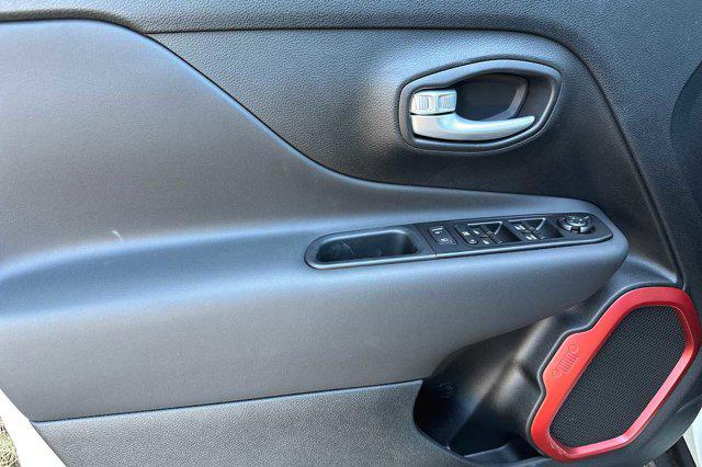 2023 Jeep Renegade Trailhawk 4x4
