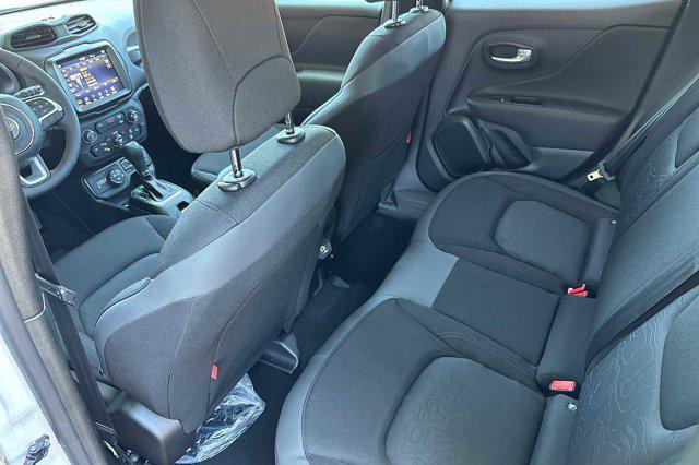 2023 Jeep Renegade Trailhawk 4x4