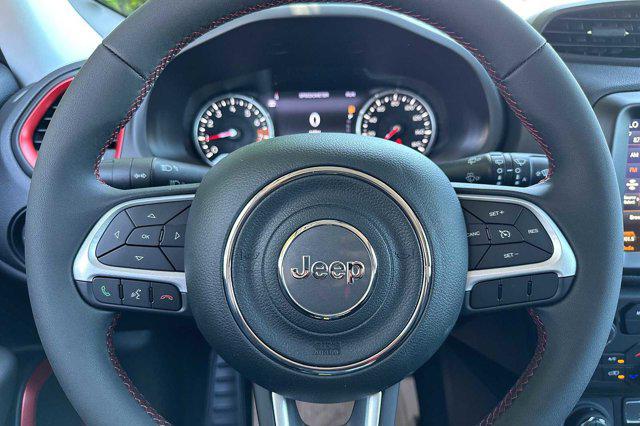2023 Jeep Renegade Trailhawk 4x4