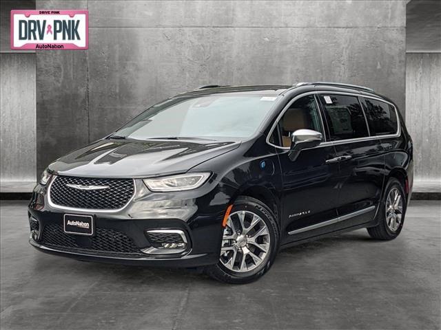 2023 Chrysler Pacifica Plug-In Hybrid PACIFICA PLUG-IN HYBRID PINNACLE