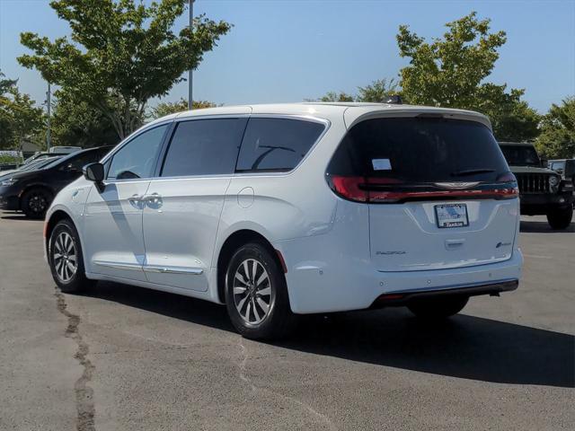 2023 Chrysler Pacifica Plug-In Hybrid PACIFICA PLUG-IN HYBRID LIMITED