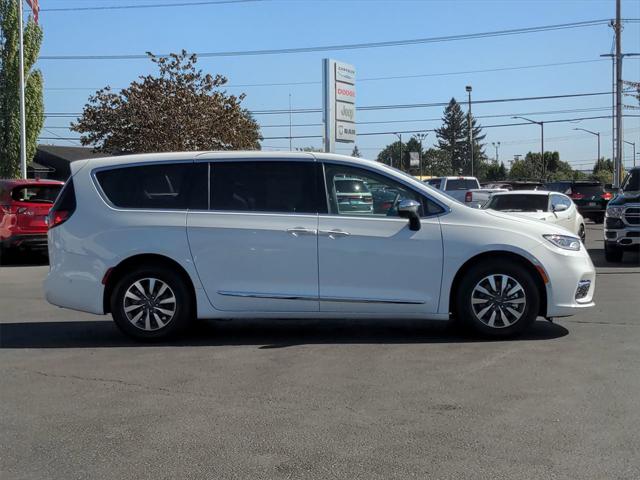 2023 Chrysler Pacifica Plug-In Hybrid PACIFICA PLUG-IN HYBRID LIMITED
