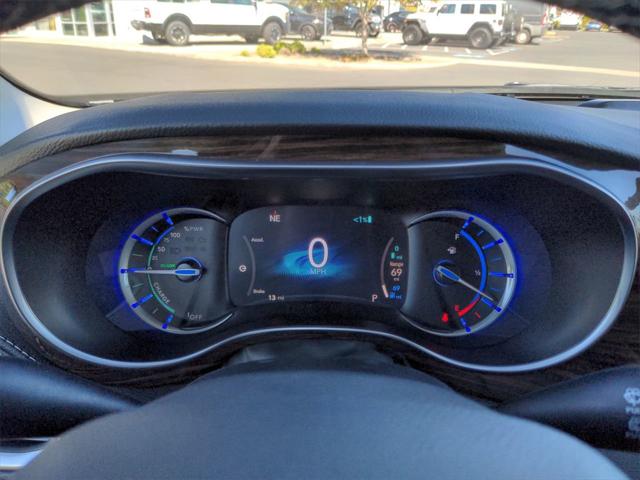 2023 Chrysler Pacifica Plug-In Hybrid PACIFICA PLUG-IN HYBRID LIMITED
