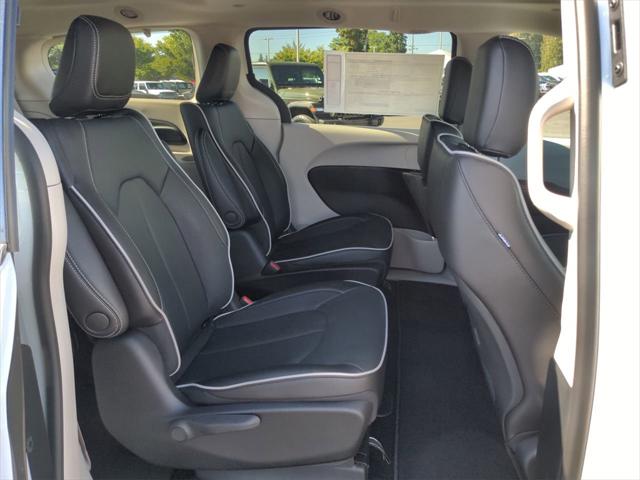 2023 Chrysler Pacifica Plug-In Hybrid PACIFICA PLUG-IN HYBRID LIMITED