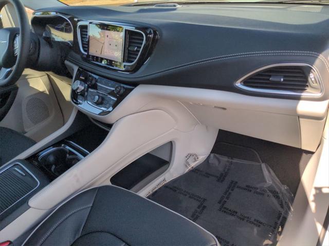 2023 Chrysler Pacifica Plug-In Hybrid PACIFICA PLUG-IN HYBRID LIMITED