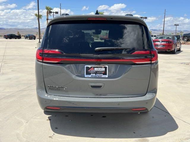2023 Chrysler Pacifica PACIFICA TOURING L