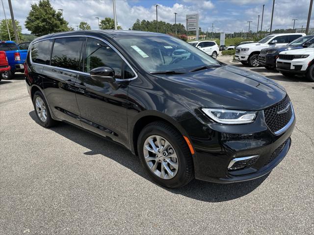 2023 Chrysler Pacifica PACIFICA TOURING L AWD