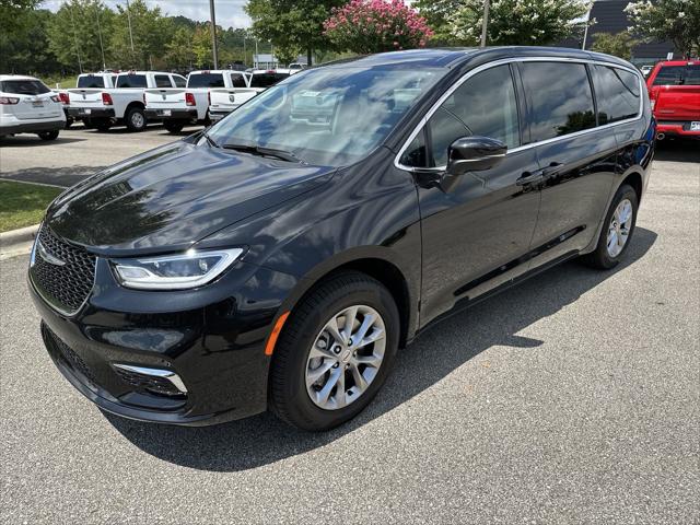 2023 Chrysler Pacifica PACIFICA TOURING L AWD