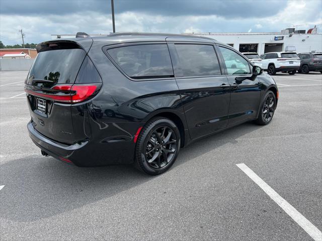 2023 Chrysler Pacifica PACIFICA LIMITED