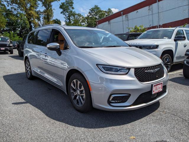 2023 Chrysler Pacifica Plug-In Hybrid PACIFICA PLUG-IN HYBRID PINNACLE