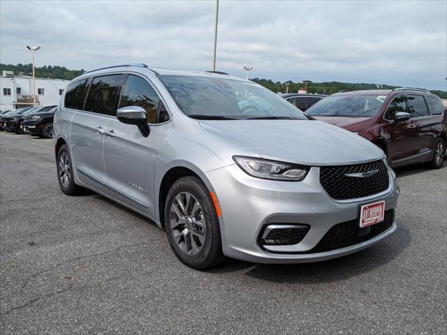 2023 Chrysler Pacifica Plug-In Hybrid PACIFICA PLUG-IN HYBRID PINNACLE