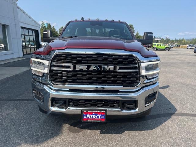 2023 RAM Ram 3500 Chassis Cab RAM 3500 SLT CHASSIS REGULAR CAB 4X4 84 CA