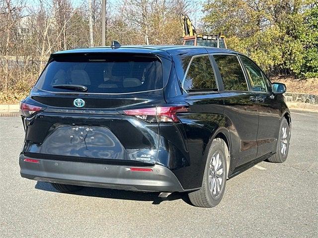 2022 Toyota Sienna XLE