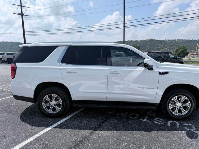 2022 GMC Yukon 2WD SLE