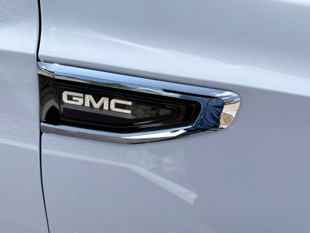 2022 GMC Yukon 2WD SLE
