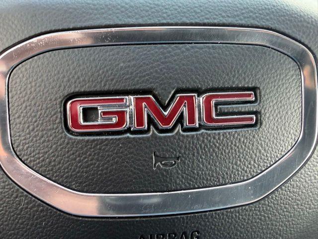 2022 GMC Yukon 2WD SLE