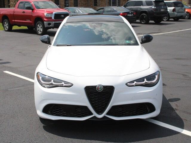 2024 Alfa Romeo Giulia GIULIA VELOCE AWD