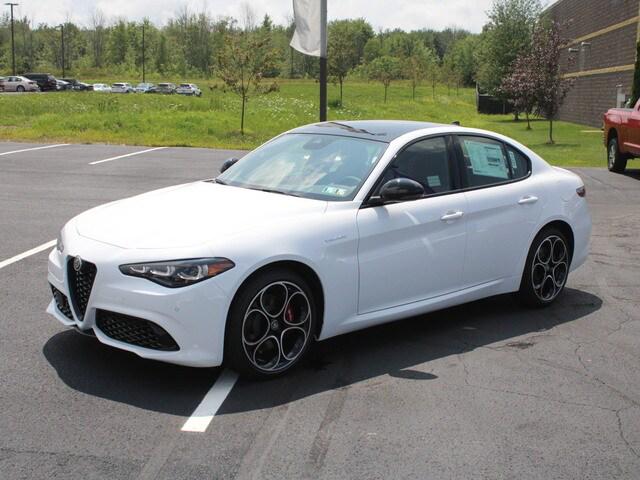 2024 Alfa Romeo Giulia GIULIA VELOCE AWD