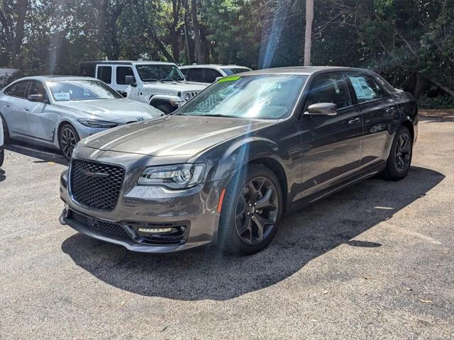 2023 Chrysler Chrysler 300 300S V8