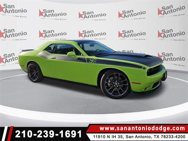 2023 Dodge Challenger CHALLENGER R/T