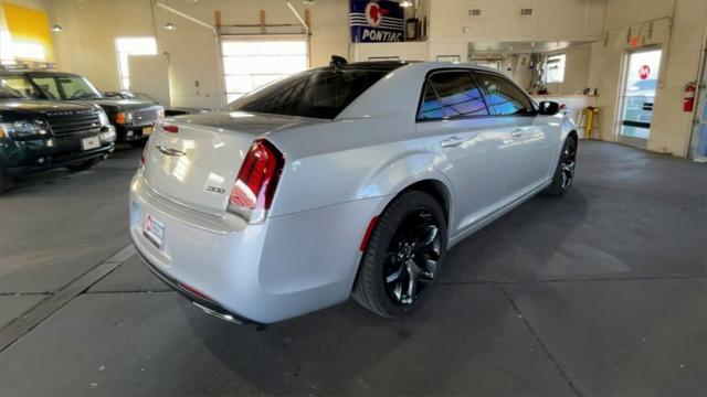 2023 Chrysler Chrysler 300 300 TOURING