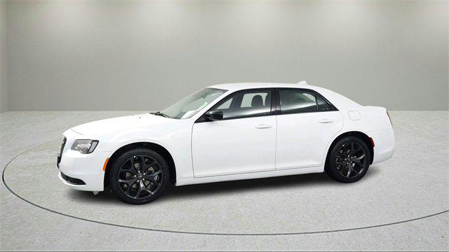 2023 Chrysler Chrysler 300 300 TOURING