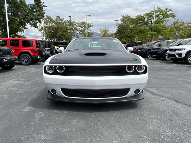 2023 Dodge Challenger CHALLENGER R/T