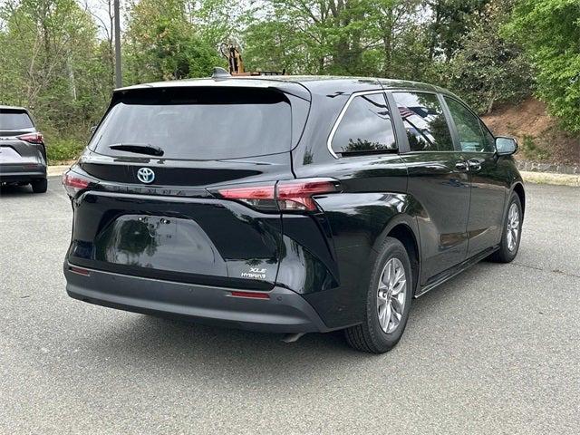 2022 Toyota Sienna XLE