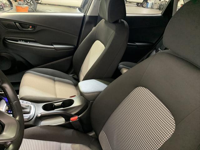 2020 Hyundai Kona SEL Plus