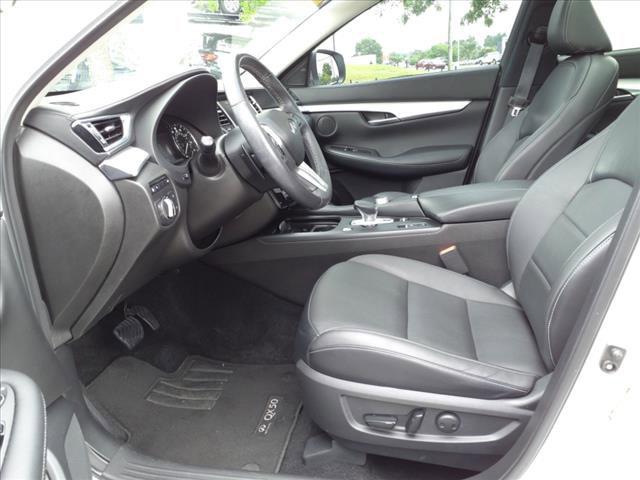 2021 INFINITI QX50 LUXE
