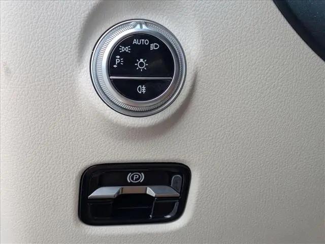 2023 Mercedes-Benz C-CLASS C 300 Sedan