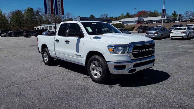 2023 RAM Ram 1500 RAM 1500 BIG HORN QUAD CAB 4X4 64 BOX