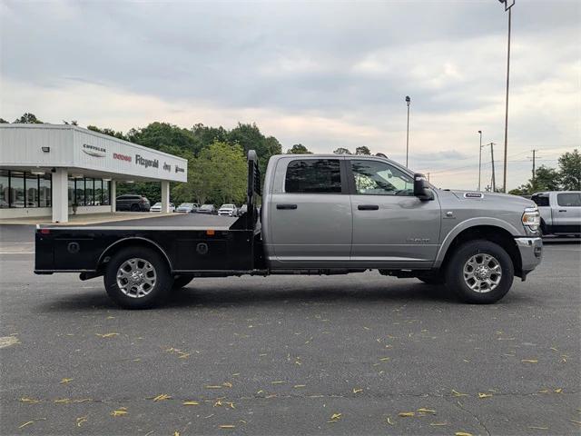 2024 RAM Ram 3500 Chassis Cab RAM 3500 SLT CREW CAB CHASSIS 4X4 60 CA