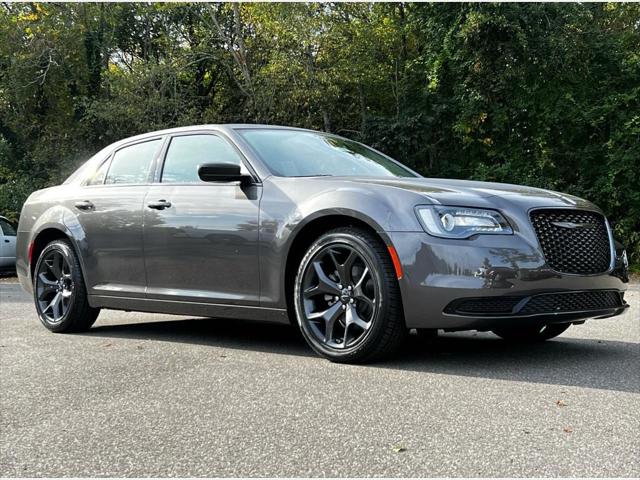 2023 Chrysler Chrysler 300 300 TOURING