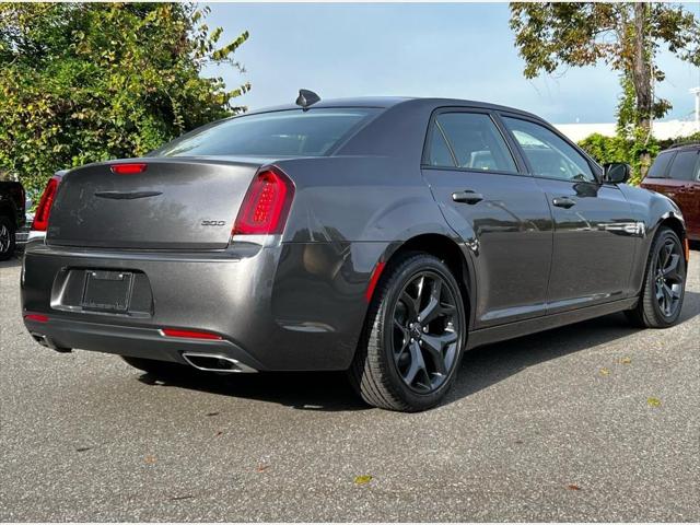 2023 Chrysler Chrysler 300 300 TOURING