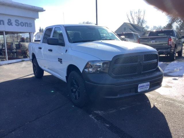 2023 RAM Ram 1500 Classic RAM 1500 CLASSIC TRADESMAN CREW CAB 4X4 57 BOX