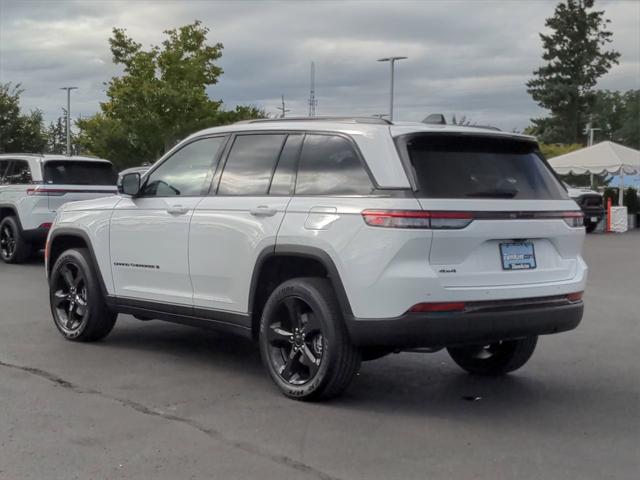 2023 Jeep Grand Cherokee GRAND CHEROKEE ALTITUDE X 4X4