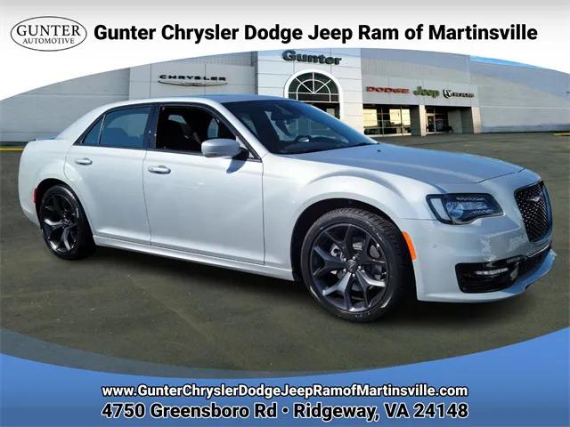 2023 Chrysler Chrysler 300 300S V8