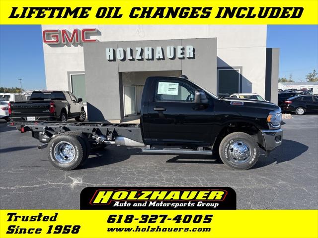 2024 RAM Ram 3500 Chassis Cab RAM 3500 TRADESMAN CHASSIS REGULAR CAB 4X4 60 CA