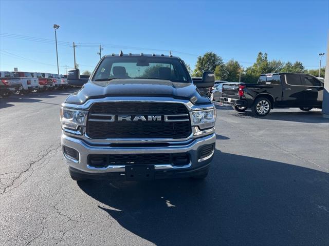 2024 RAM Ram 3500 Chassis Cab RAM 3500 TRADESMAN CHASSIS REGULAR CAB 4X4 60 CA