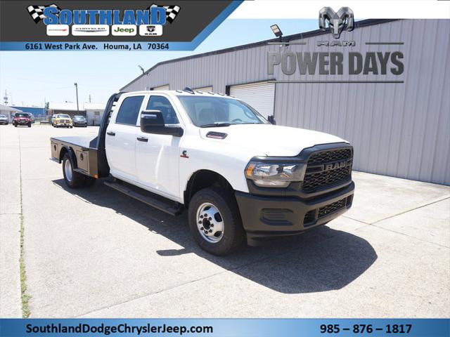 2024 RAM Ram 3500 Chassis Cab RAM 3500 TRADESMAN CREW CAB CHASSIS 4X4 60 CA