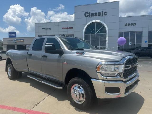 2024 RAM Ram 3500 RAM 3500 TRADESMAN CREW CAB 4X4 8 BOX